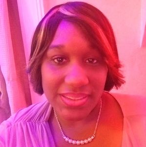 Meet your Posher, Anneka